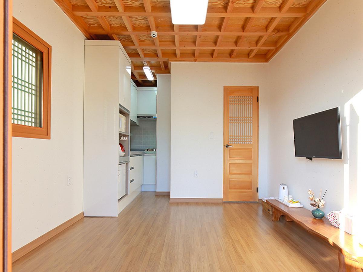 Cheonggong Hanok Stay Кьонджу Екстер'єр фото