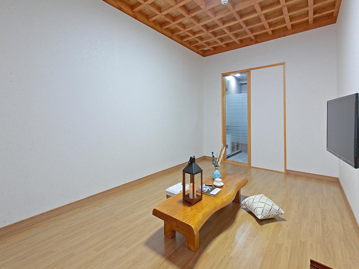 Cheonggong Hanok Stay Кьонджу Екстер'єр фото